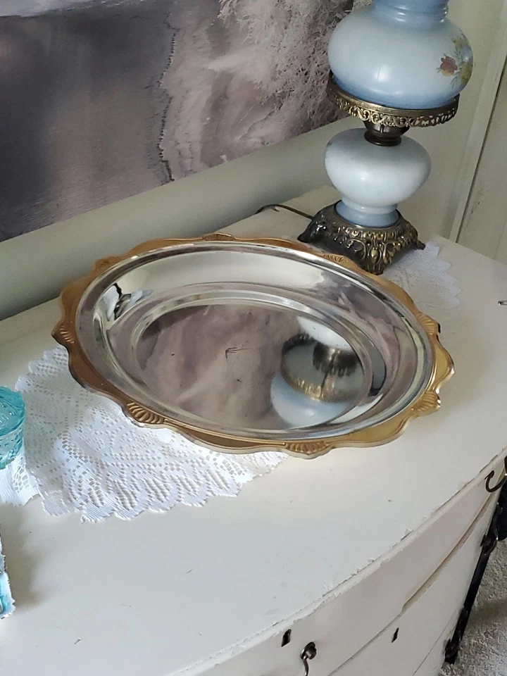 Antiguo plato para servir eduardiano ovalado plateado AVCI muy grande y cúpula con tapa Foto 2 de 4