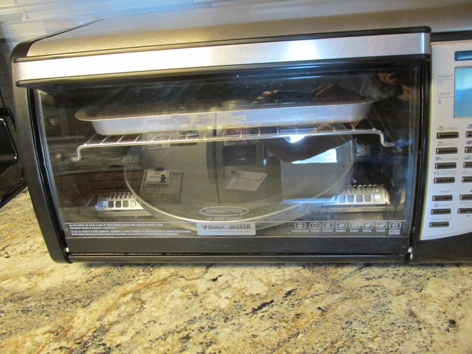 BLACK & DECKER CONVECTION COUNTERTOP TOASTER OVEN 12" PIZZA CAPACITY BROIL BAKE! - Image 3 of 4