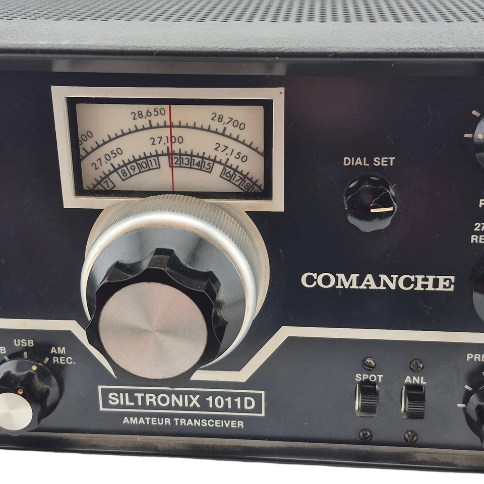 Vintage Siltronix 1011D Comanche Ham Radio 10-meter amateur transceiver - Image 3 of 4
