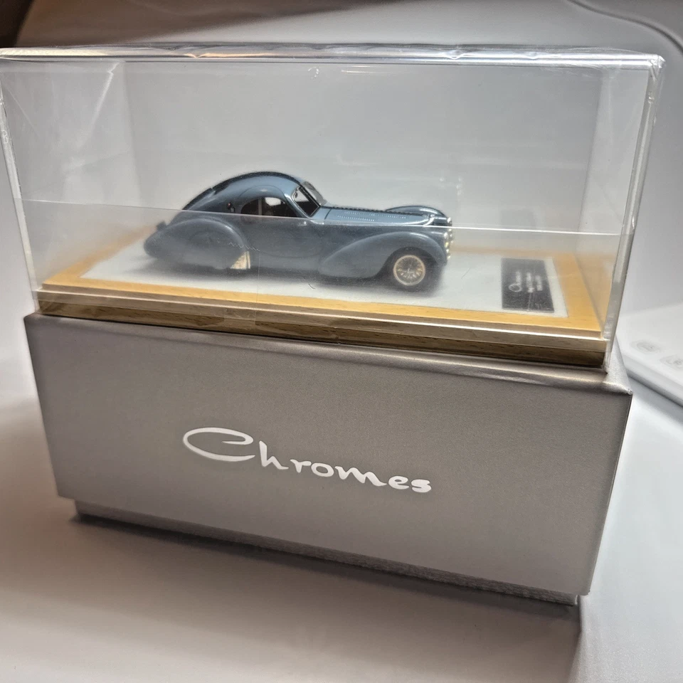 Ilario Chromes 1:43 Chro066 Bugatti T57S Atlantic Grey 1936 Limited 1/100 Foto 2 de 4