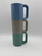 3 VTG AM PRO STACKABLE PLASTIC MUGS-CUPS-Blue, Gray, Teal-Picnic-Travel-4"-MCM