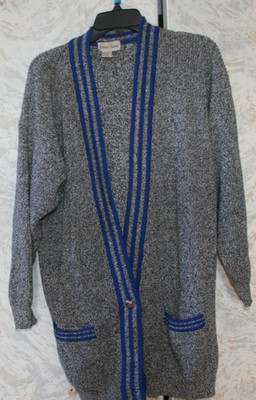 NEIMAN MARCUS Knit Sweater Cardigan Medium Black/white Long sleeves Buttons EUC