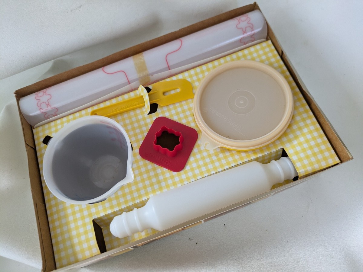 Tupperware Mini Mix It – La Petite Pâtissière – Jeu Dinette Vintage 1979 – USA