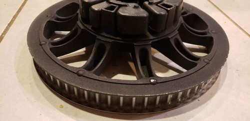 Indian Motorcycle OEM Drive Belt Pulley Sprocket w/ Cush Drive Damper - Foto 2 di 12