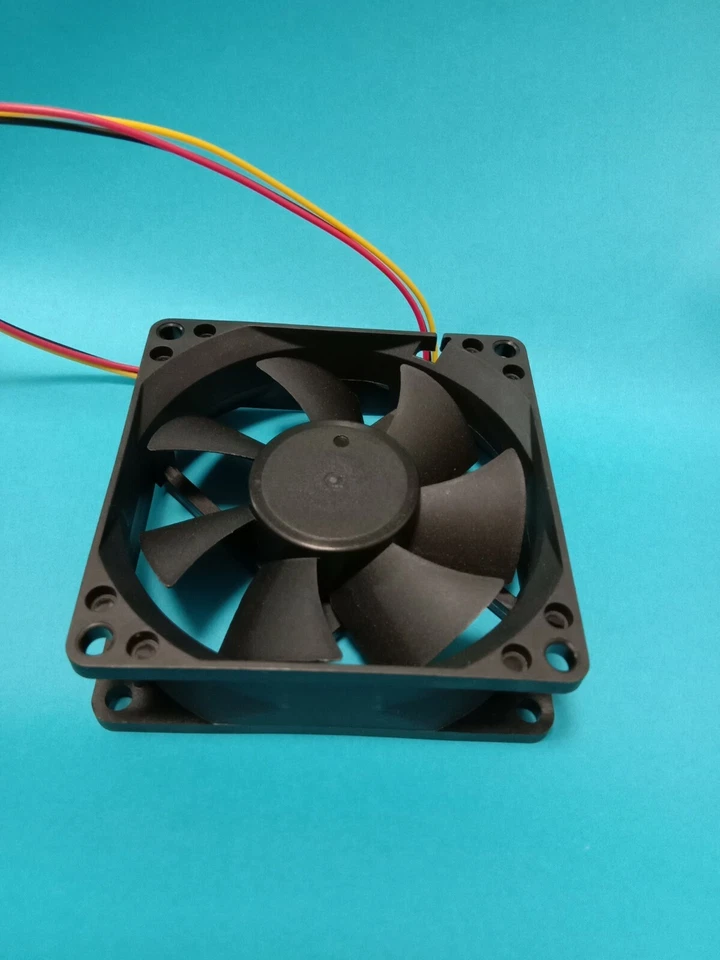 1 pcs Brushless DC Cooling Fan 5V 8025S 7 Blades 80x80x25mm 3pin Sleeve Bearing - Image 4 of 4