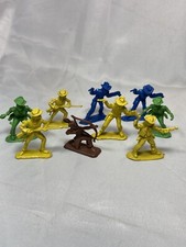 9 Wild West Cowboy  Indians Hong Kong Vintage