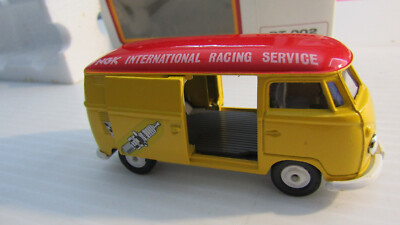 Tomica Dandy Volkswagen Delivery Van DT-002 1/43 Rare (Near Mint