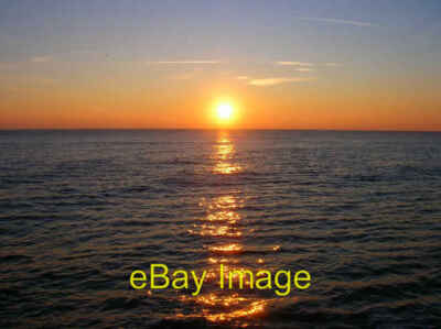 Foto 6x4 Untergehende Sonne vom Saltdean Beach Der wolkenlose Himmel und die tiefstehende Sonne g c2007