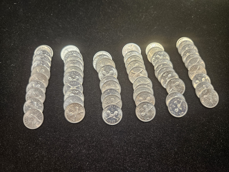 Lot of (60) 1965 New Zealand Brilliant Uncirculated UNC 3 Three Pence