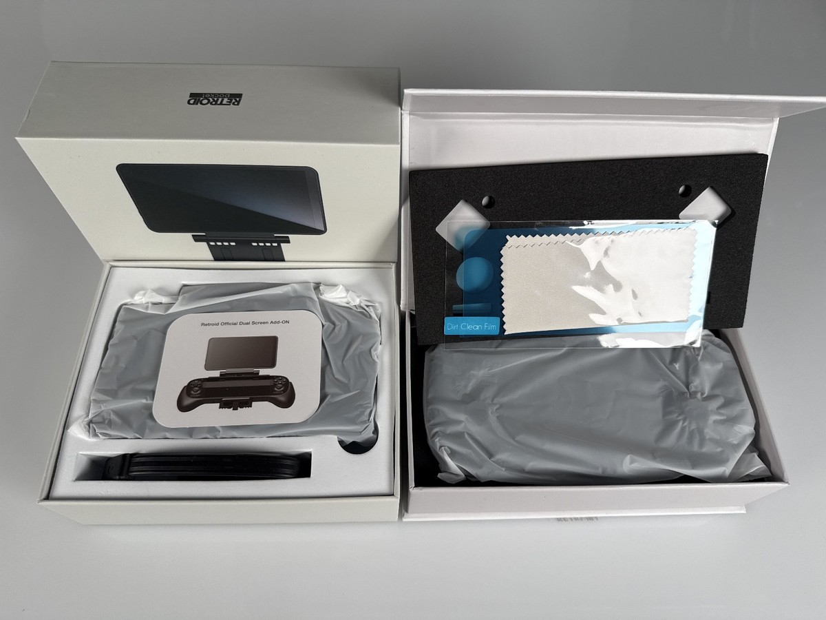 Retroid Pocket Mini V2 5 Dual Screen Case Add-On Clip New Open Box