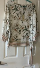 Image of Floral summer top with side tie detail and 3/4 sleeves size 16