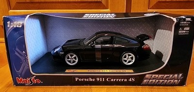 Maisto Porshe 911 Carrera 4S Black 2004 Special Edition 1:18 Box Issues