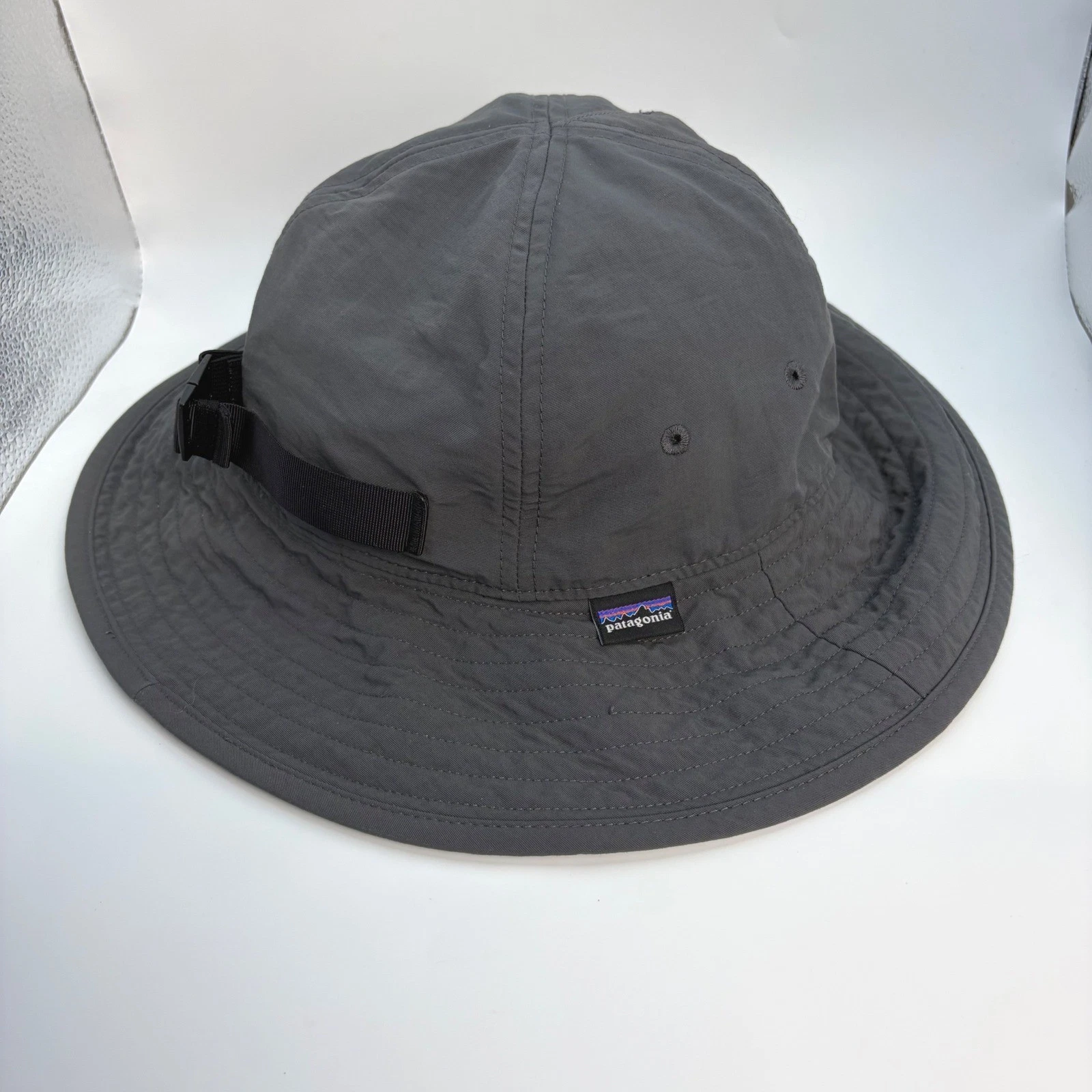 Patagonia Bucket Sun Hat Adult Large Gray Recycled Nylon Hiking Outdoor no Strap
Opens in a new wind