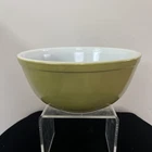 Vintage Pyrex Avocado Green Bowl #403 2 1/2 Quart