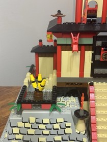 LEGO 7419 Dragon Fortress Adventurers Orient Expedition 2003 Complete withoutBox