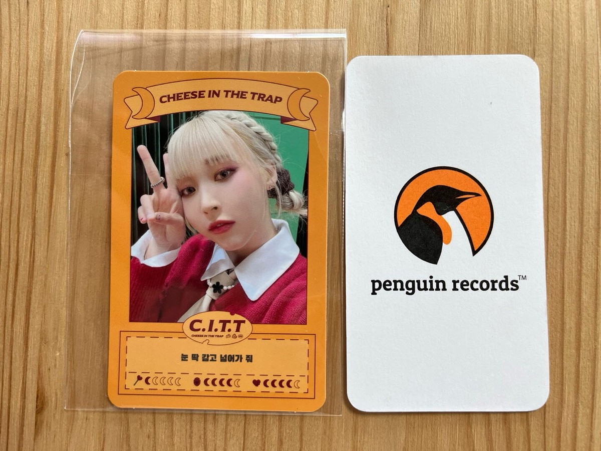 MAMAMOO MOON BYUL C.I.T.T Cheese in the Trap LIMITED PHOTO CARD