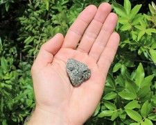 1 Medium Rough Natural Pyrite Chispa (Raw Crystal Rock, Fool's Gold)