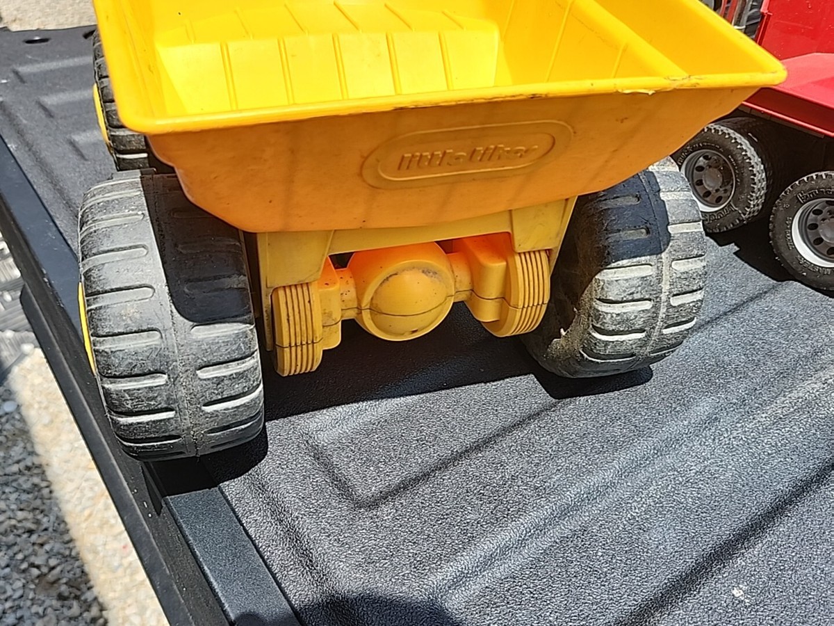 Vintage Little Tikes Heavy Duty Yellow Dump Truck (Large 