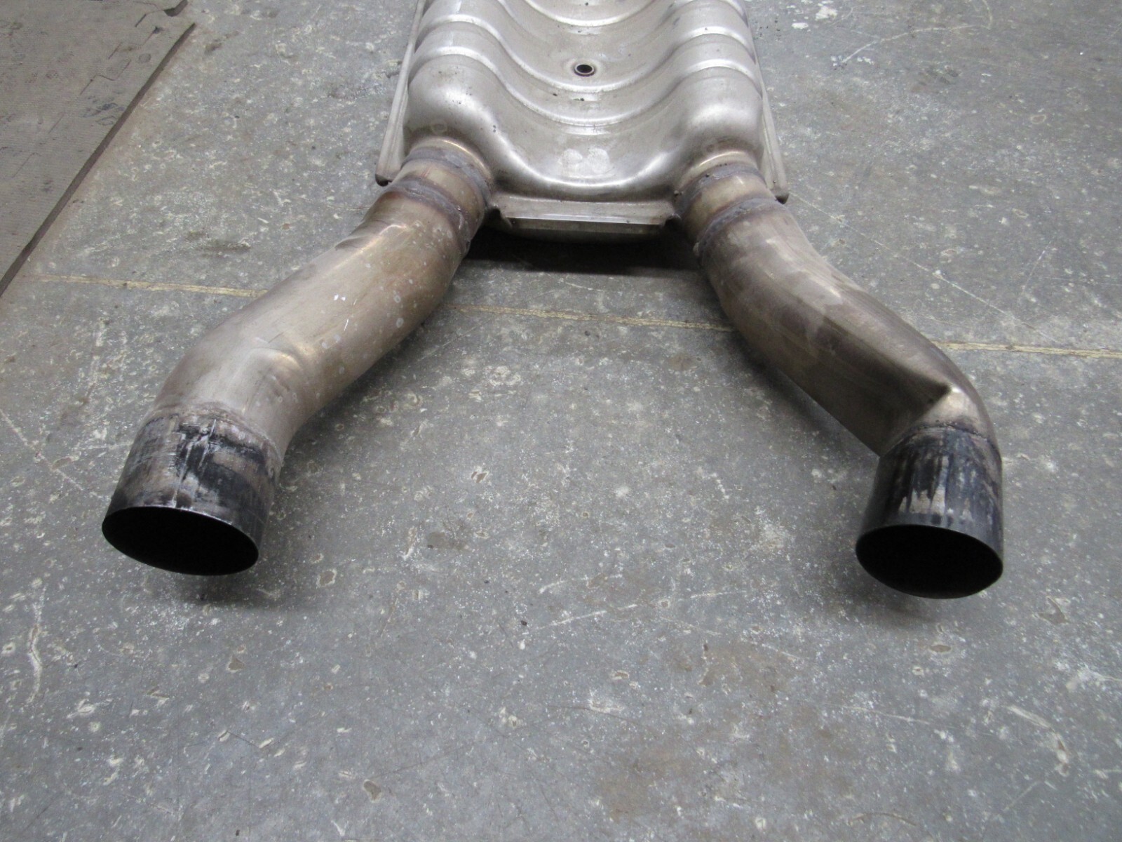 2013 BENTLEY CONTINENTAL GTC GT V8 EXHAUST PIPES MUFFLER MID SILENCER  OEM -6872