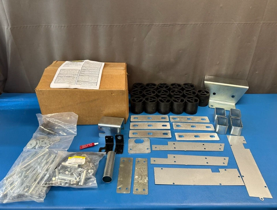 Daystar 3" Suspension Body Lift Kit PA60313 For 2011-2012 Dodge Ram 2500 / 3500 - Image 2 of 4