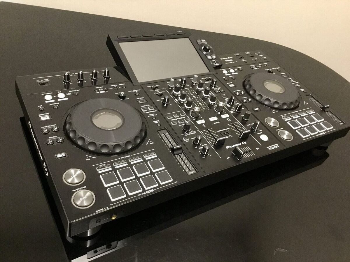 Pioneer DJ XDJ-RX3 Digital DJ Controller - Marshall Music