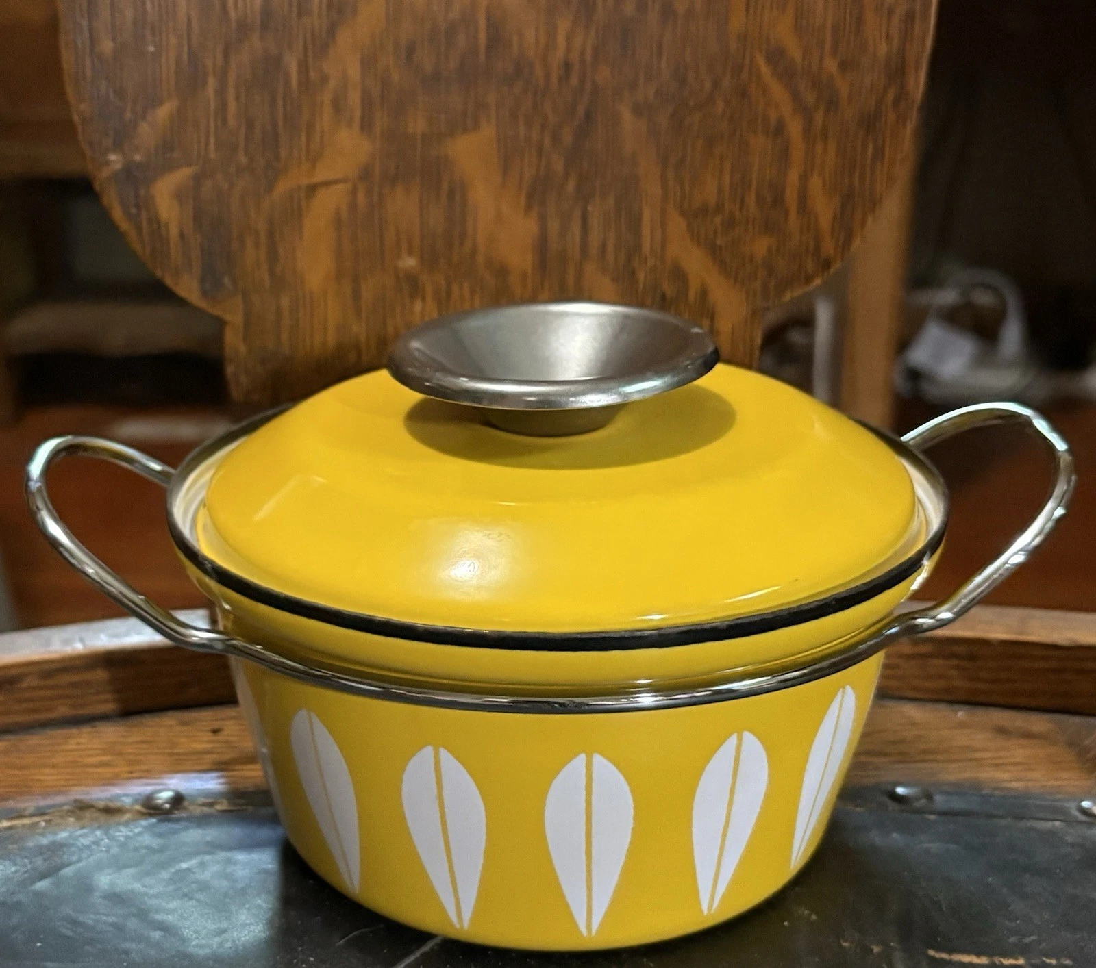Vintage Catherine Holm Lotus Casserole-Yellow Enamelware With Handles-Dutch Oven