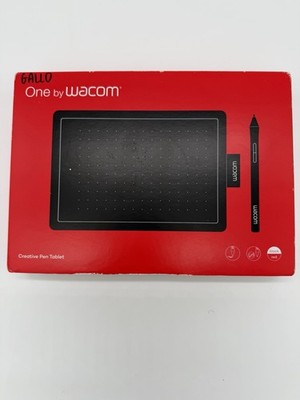One by Wacom Creative Graphics Tablet with Pen, Black and Red - CTL-472/K1-AX