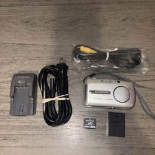 Olympus Stylus 800 Digital 8mp Weatherproof compact Camera Charger TESTED