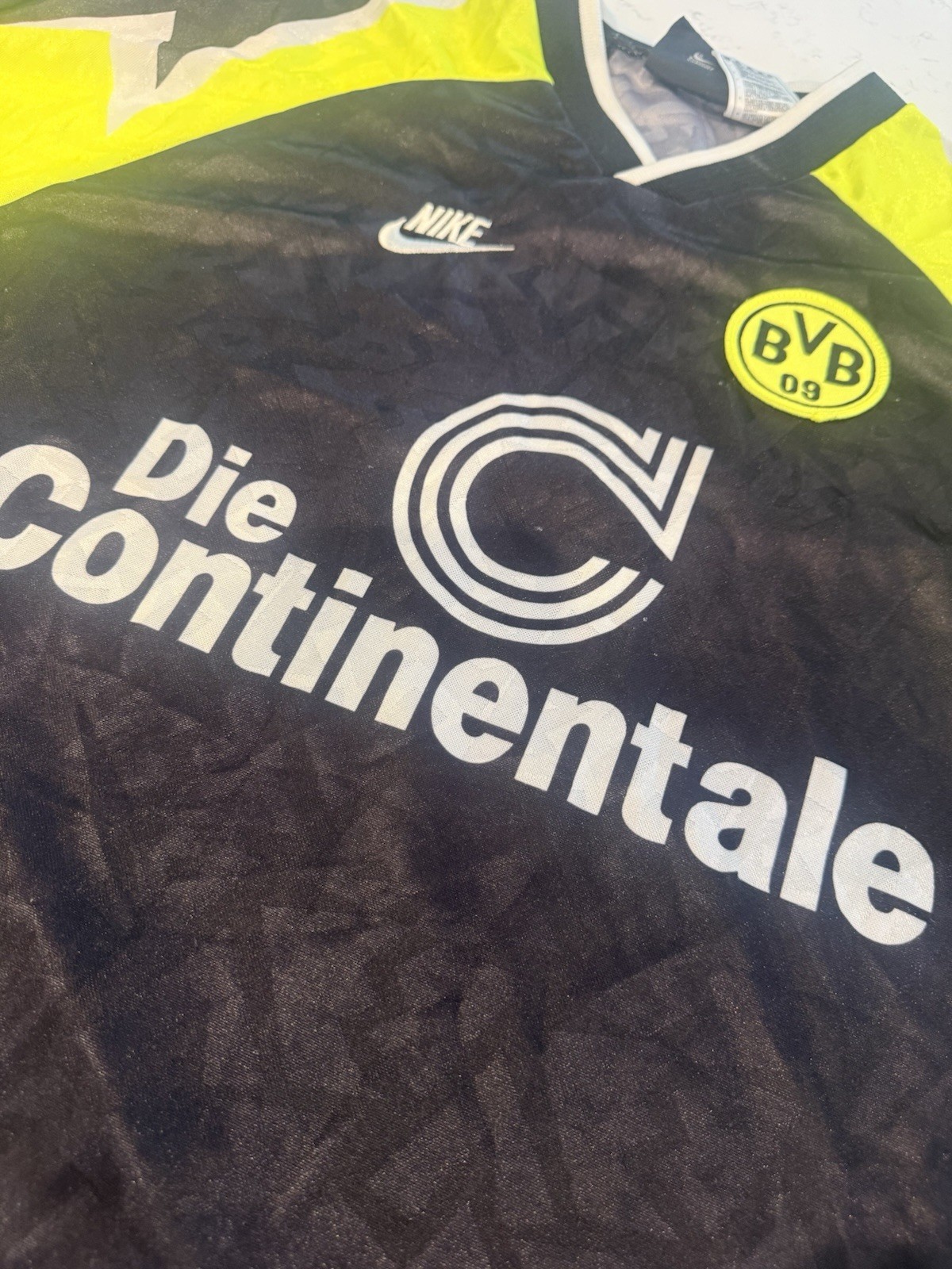 Nike Borussia Dortmund BVB 09 Away Shirt Black/Yellow Men’s XL Long Sleeve image 4