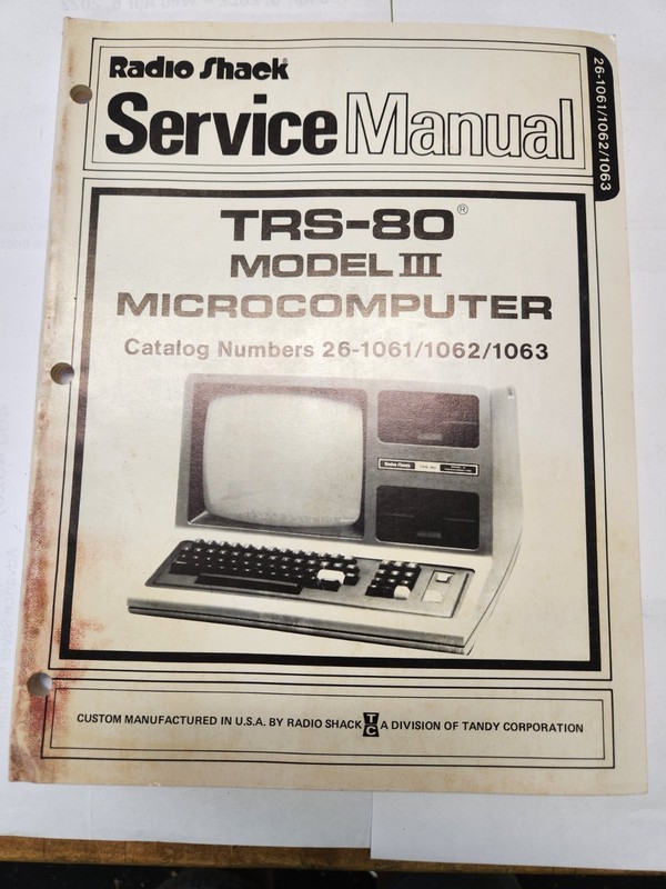 VINTAGE    1980 RADIO SHACK TRS-80 SERVICE MANUAL MODEL lll