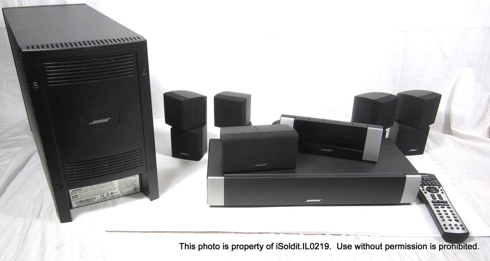 BOSE LIFESTYLE V20 SYSTEM w/ Music Center, Acoustimass Amp, Cube Speakers, etc.
