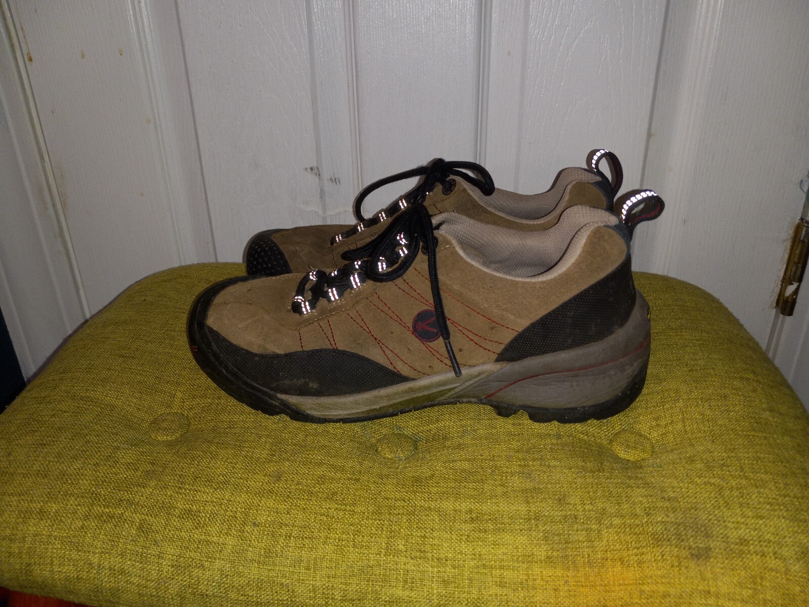 Scarpe da trekking impermeabili Keen taglia 8