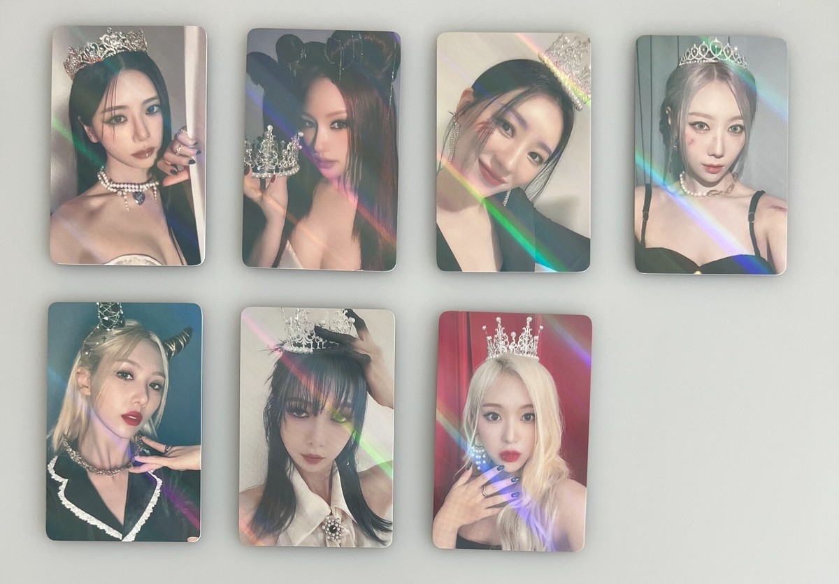 DREAMCATCHER [VILLAINS] Album POCA Ver Makestar Holo POB Photocard