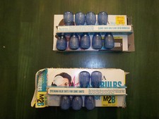 Vintage Sylvania Blue Dot M2B Flashbulbs 14 Bulbs in Two Original Boxes