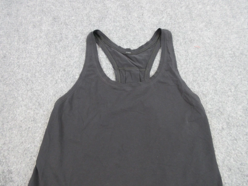 Camisa sin mangas Lululemon para mujer mediana negra sin mangas con logotipo deportivo para dama Foto 3 de 4