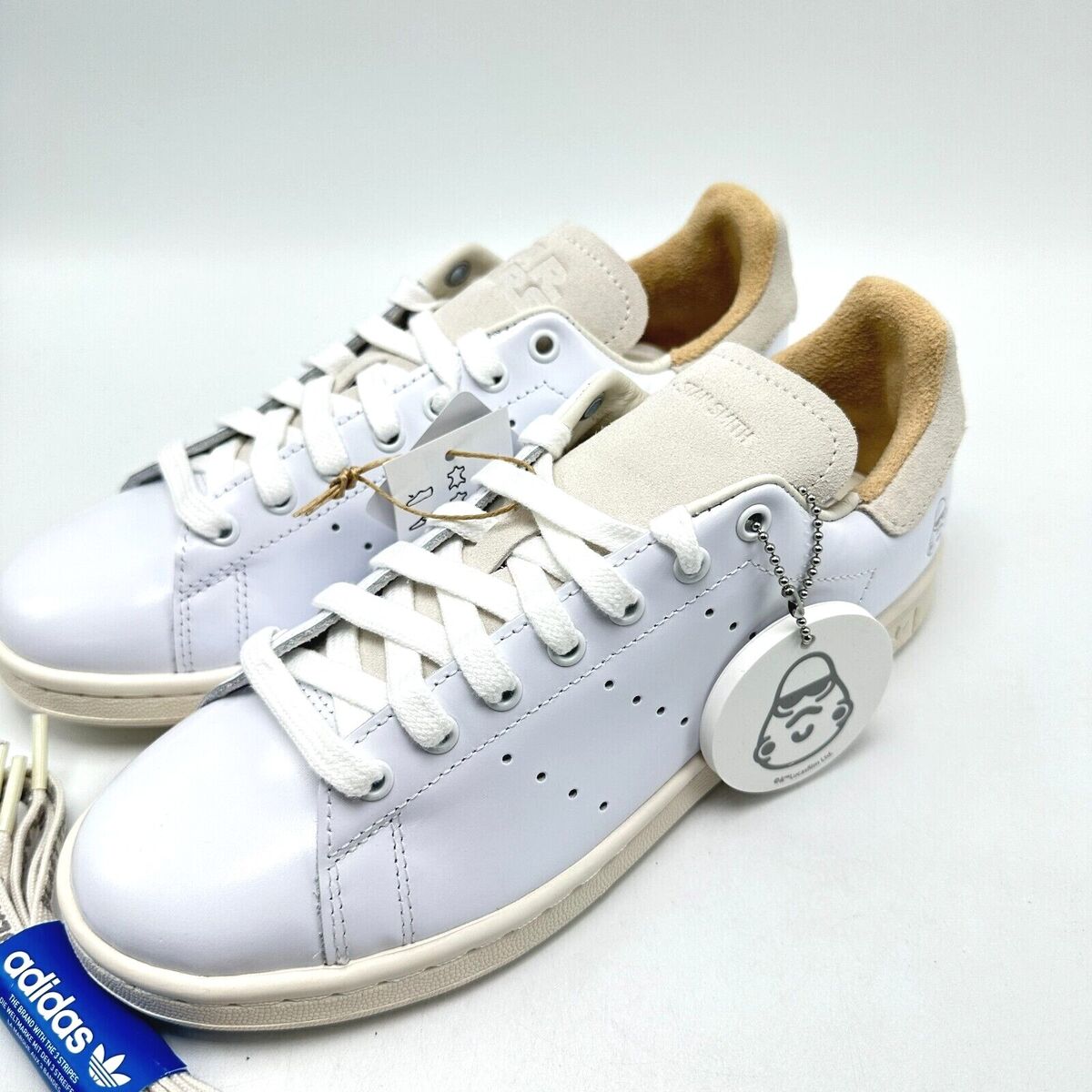 ADIDAS Originals Stan Smith Star Wars Nanzuka Stormtrooper ADIDAS Originals Stan Smith Star Wars Nanzuka Stormtrooper