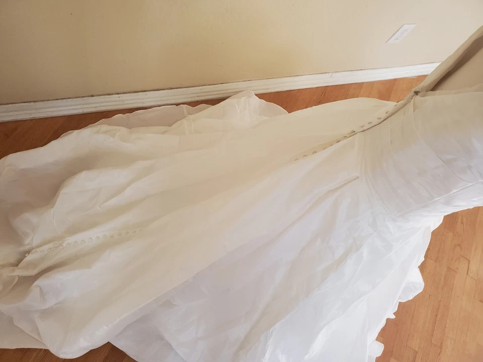 Vestido de novia Franssical talla 18 nuevo con etiquetas Foto 4 de 4