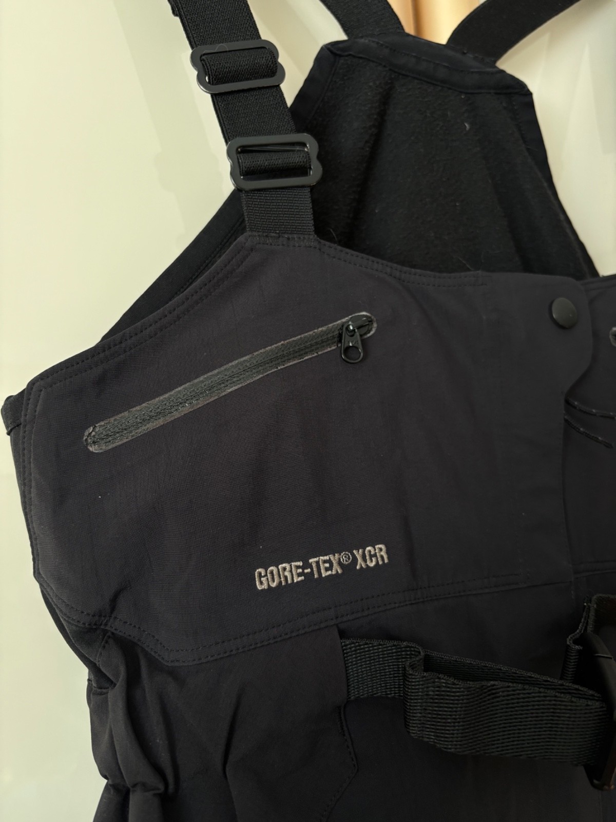 Arc'teryx Gore-Tex Mountaineering Bib Alpha SV Ski Pants Womens S thumbnail 4