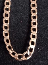 A 9ct gold chain bracelet. 19.5 cms long. 7.7g
