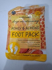 Image of Deep Moisturising Honey and Almond Foot Pack, Vitamin E Enriched, Cruelty Free