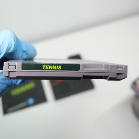 Nintendo NES Tennis Game PAL Hangtab CIB Complete