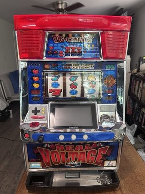Aruze Corp Japanese Full Size Slot Machine W/Key & Tokens | eBay