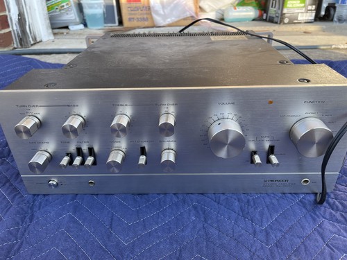 BEAUTIFUL PIONEER SA-9500 STEREO INTEGRATED AMPLIFIER !