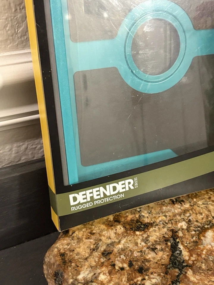 Otterbox Defender Series Protective Case for IPad Air Teal Grey NEW IN BOX - Image 2 of 4