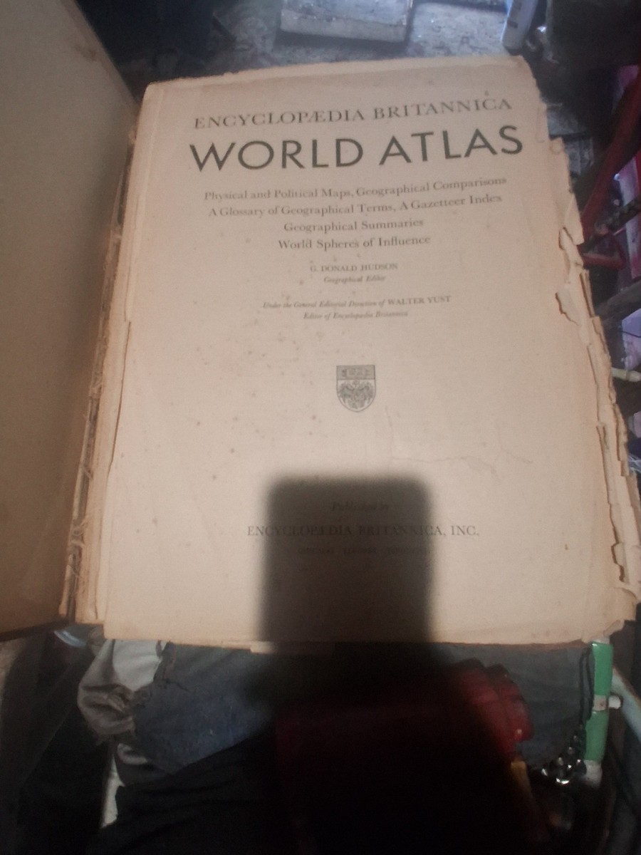 1945 Encyclopedia Britannica World Atlas | eBay