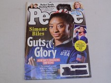 People Magazine Aug 16 2021 Simone Biles Kelly Clarkson Suni Lee Sean Penn Dylan