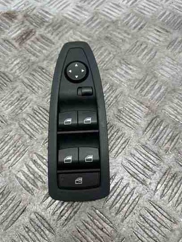 BMW 3 Touring F31 Schalter für Fensterheber hinten links 9208110 3.00 21518452