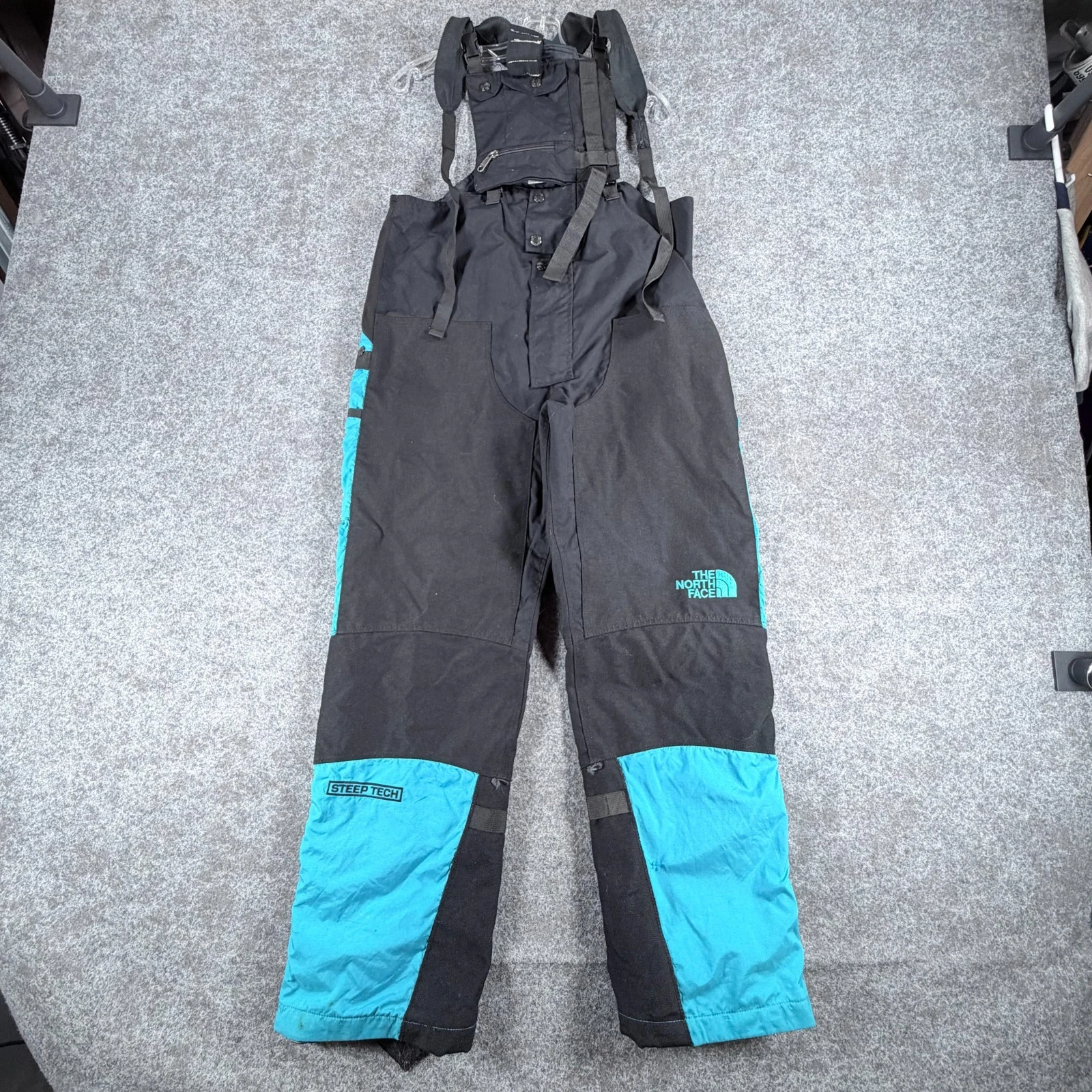 The North Face Steep Tech Ski Bibs Mens M Black Teal Waterproof Snowboard Lined