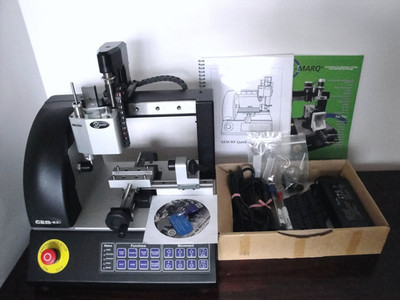 U-MARQ GEM-RX5 Engraving Machine