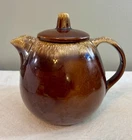 VTG Hull Pottery, Brown Drip Glaze Tea Pot, Made in USA.